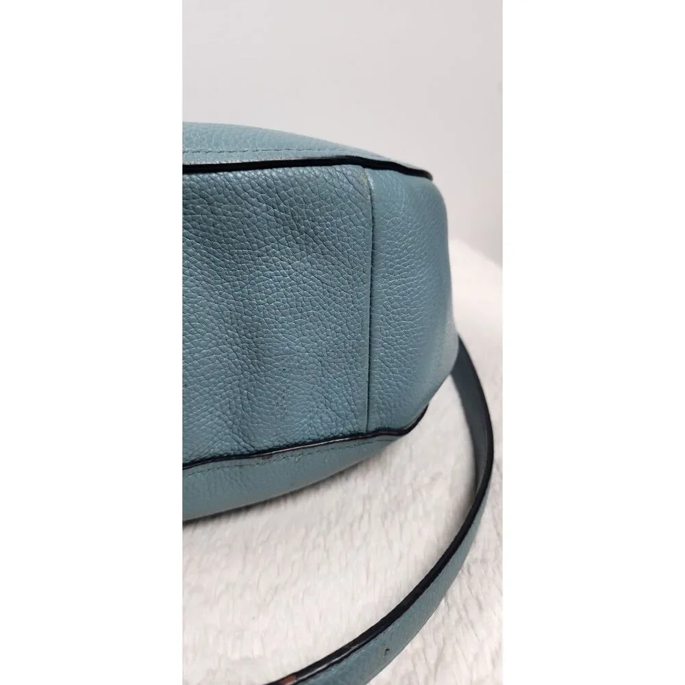 Authentic Coach Chelsea Hobo 32 | Cloud Blue Pebbled Leather | Style F58036